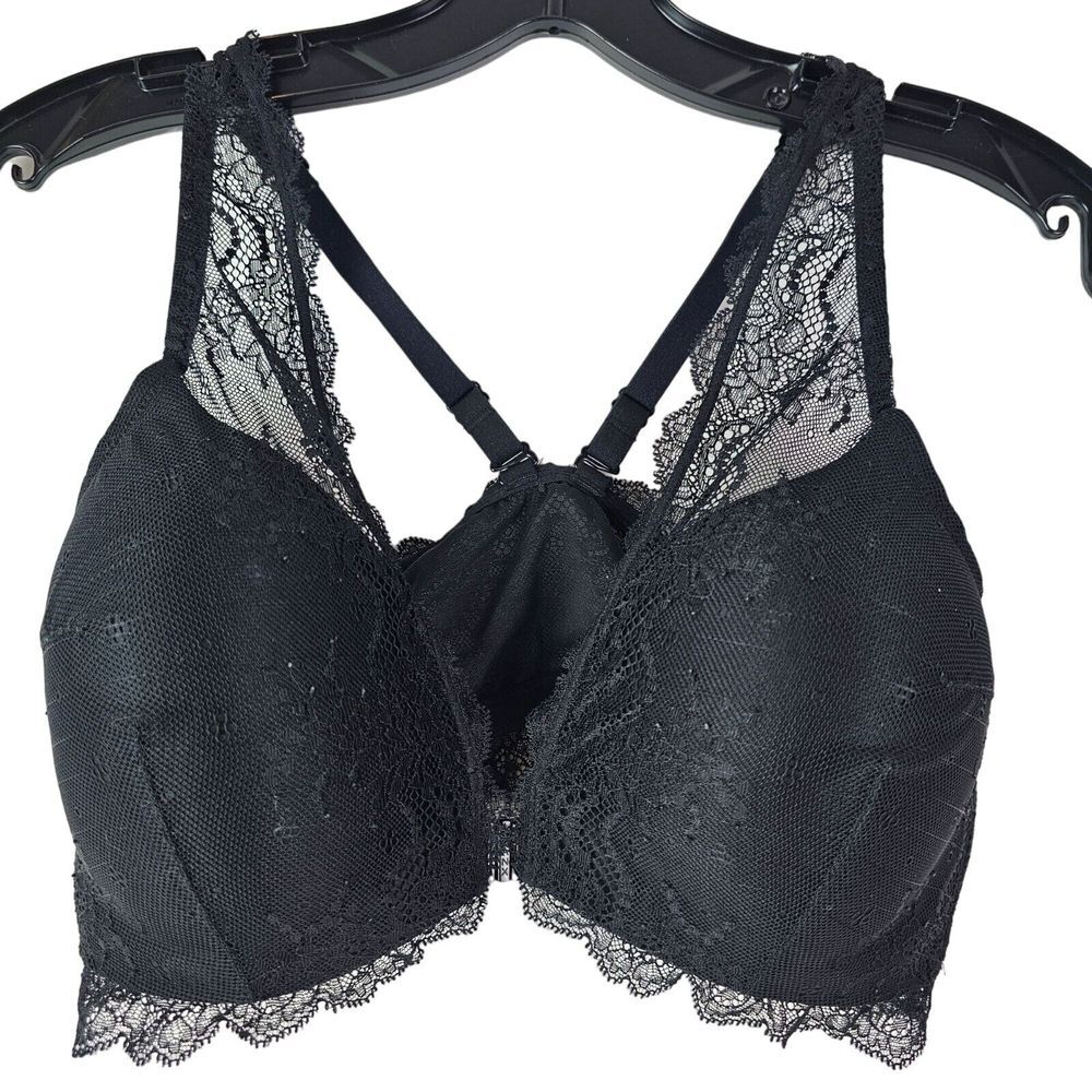 Spanx Women's Medium Lace Racerback‎ Bralette Front Close Black Undietech
